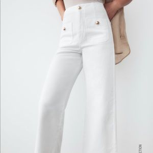 Zara White Cropped Wide Leg Button Up Jean NWT